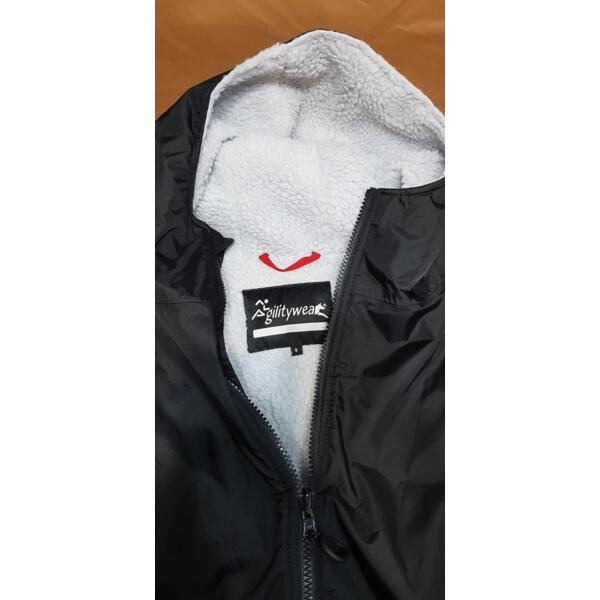 Agilitywear Long Sleeve Sports Robe Thumbnail